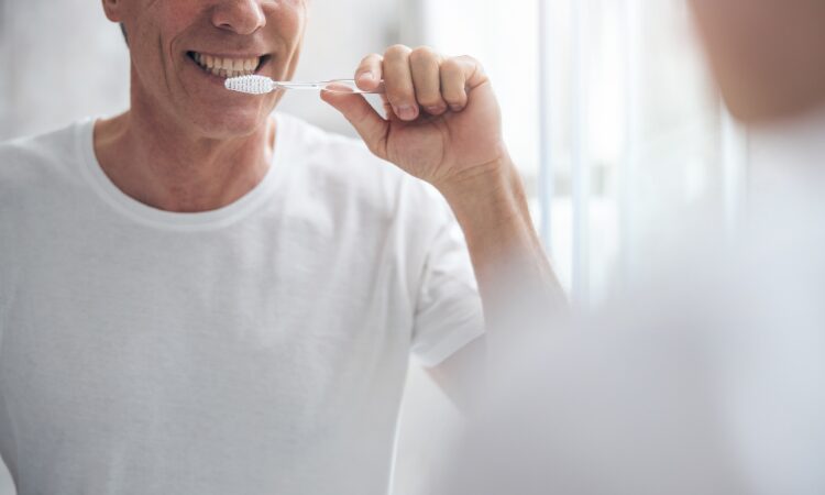 How to Maintain Oral Health With a Dental Bridge